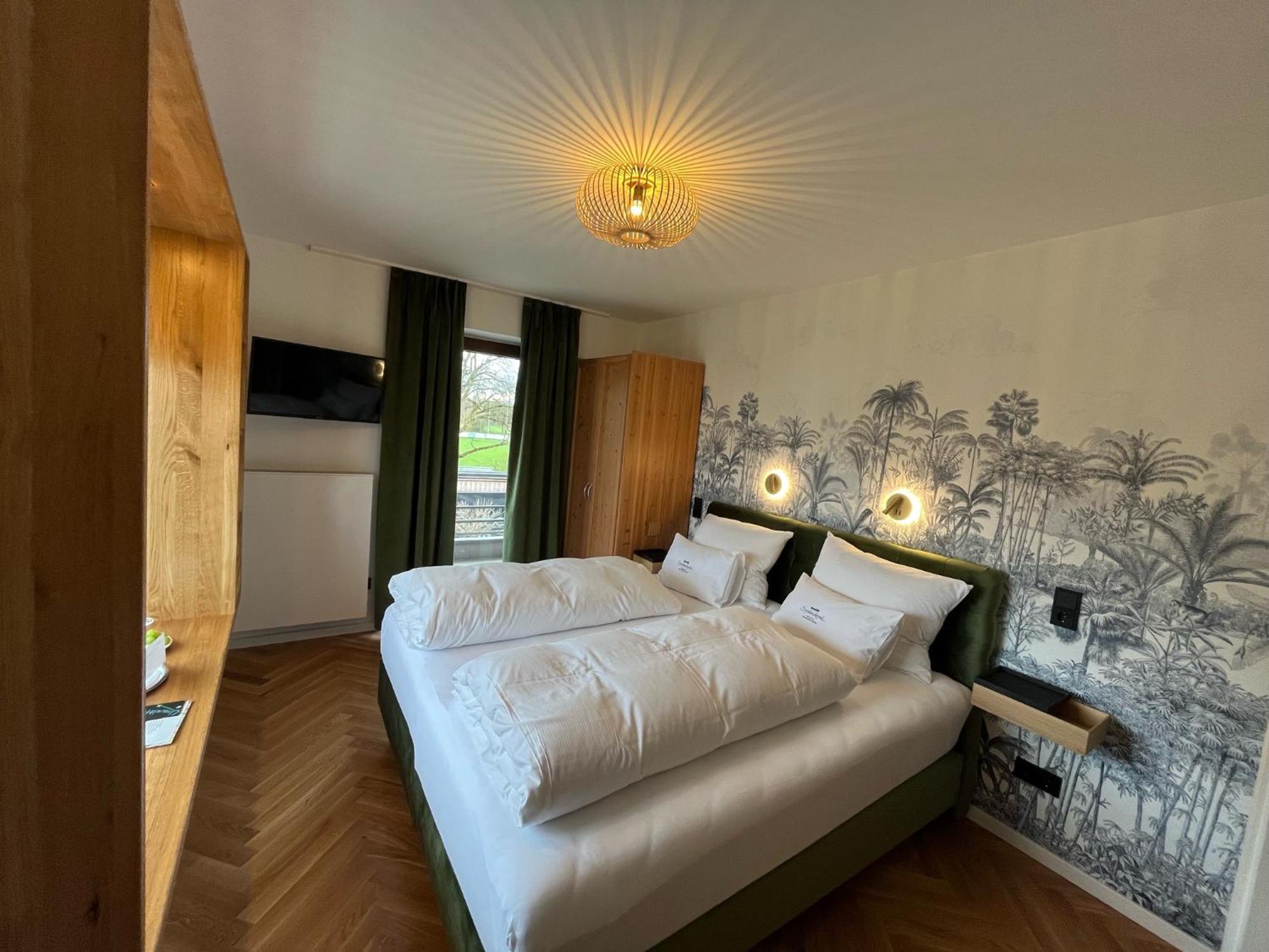 Strandhotel Suedsee Dießen am Ammersee Eksteriør billede